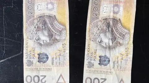 Zapłacili za zakupy 200-złotowymi banknotami. Miały te same numery seryjne