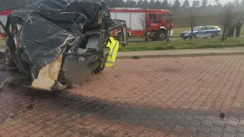 Wypadek na A1. Nie żyje kierowca, pasażer w szpitalu
