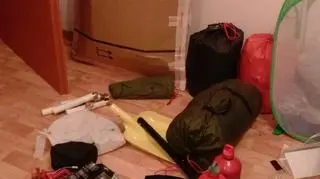 Potrzebny sprzęt zmieszczą w plecaku i na saniach