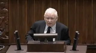 Jarosław Kaczyński na mównicy