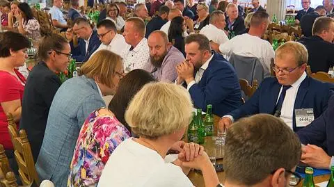 "Kto chciałby kupić dom z torami w salonie?". Na żywo w TVN24 GO