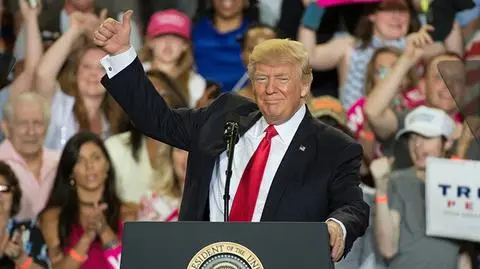 12.05.2017 | Najpierw zwolnił teraz ostrzega. Trump kontra szef FBI