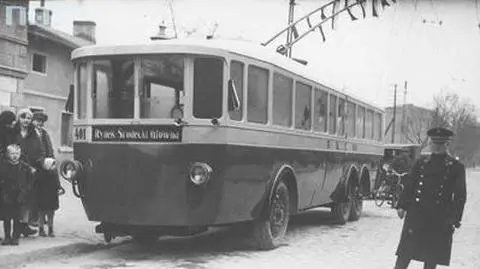 12 lutego 1930 r. z poznańskiej Śródki wyjechał pierwszy trolejbus