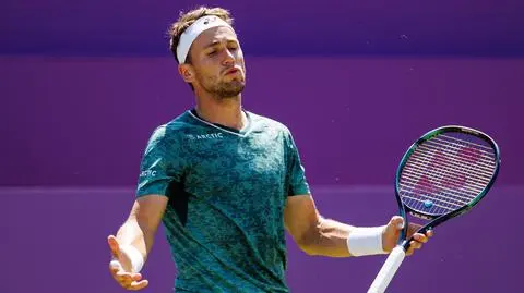 Wpadki faworytów w Londynie. Wśród pokonanych finalista ostatniego Rolanda Garrosa