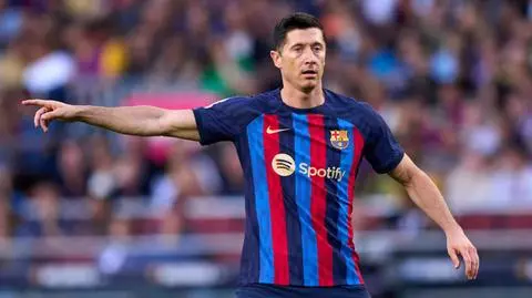 Lewandowski kapitanem Barcelony? Kibice widzą to inaczej