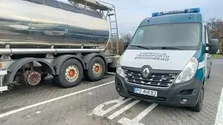 Cysterna bez jednego koła jechała autostradą A2