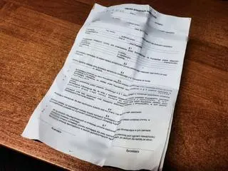 Z ustaleń policji wynika, że zmuszali 33-latka do podpisania umowę sprzedaży auta 