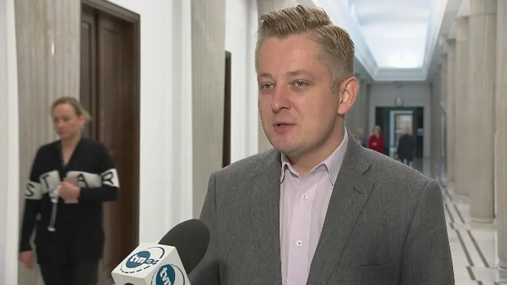 Coraz bardziej jest mi wstyd że mamy taki rząd