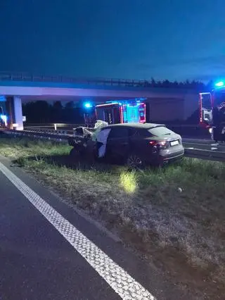 Zderzenie pięciu aut na A2, nie żyje jedna osoba
