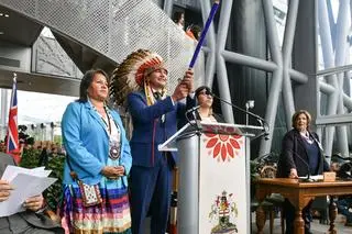Wab Kinew został zaprzysiężony jako premier rządu Manitoby 