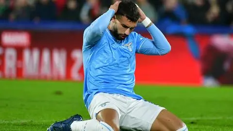 Pusta bramka i... Napastnik Lazio tylko złapał się za głowę