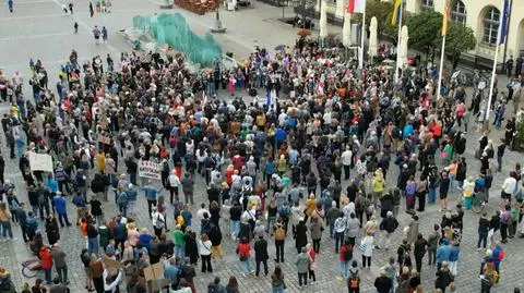 "Zależy nam na tym, żeby kobiety miały wybór". Protestują we Wrocławiu