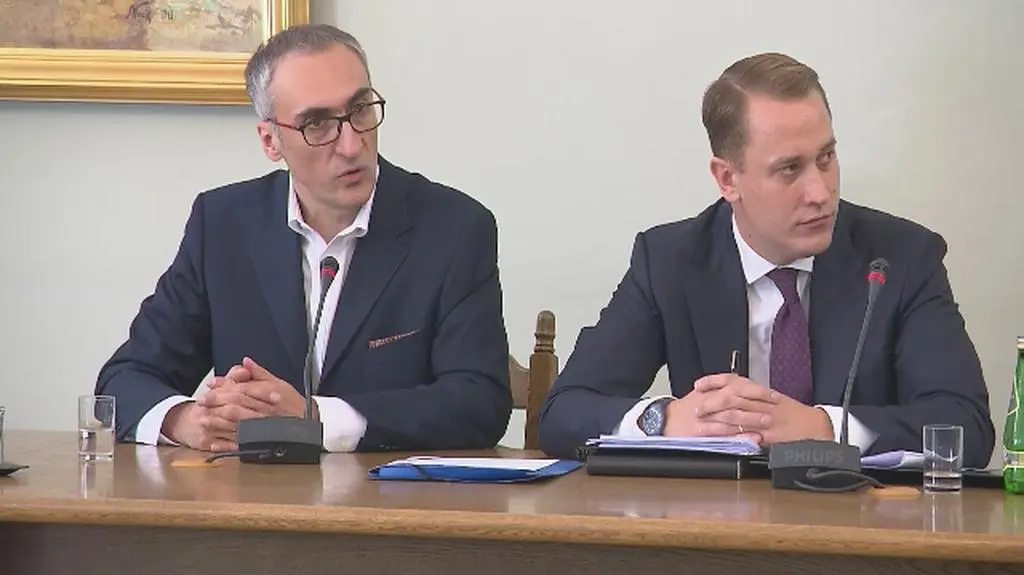 Emil Marat zeznaje przed komisją śledczą do spraw Amber Gold