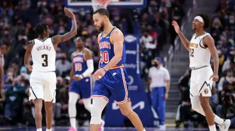 Curry 3000. Rekordowy mecz na nic