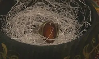 Ukradziony przez Niemców pierścionek wrócił po 80 latach do wnuczki więźniarki Ravensbrück