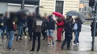 Mamuka K. w eskorcie policji 