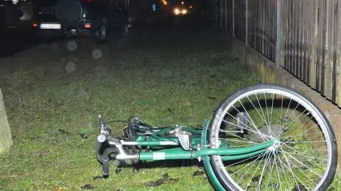 Ranny rowerzysta został przetransportowany do szpitala 