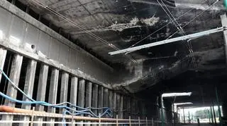 Przejazd pod mostem Uniwersyteckim nie wygląda ciekawie