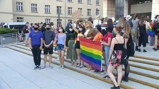 Protest pod Wielkopolskim Urzędem Wojewódzkim w Poznaniu