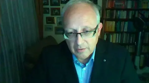 Prof. Flisiak o tym, co "troszkę go zaniepokoiło w nowych obostrzeniach, które wejdą w najbliższym czasie"