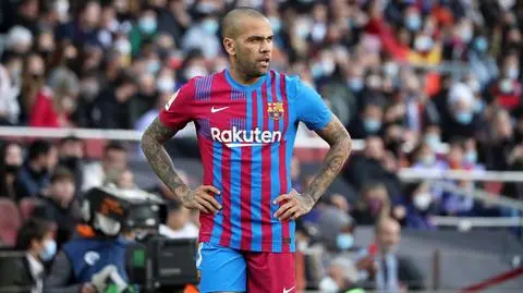 Znikający Dani Alves. Zamieszanie wokół legendy Barcelony