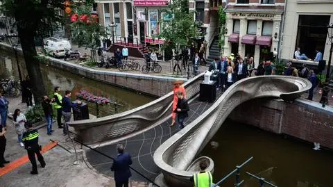 Pierwszy stalowy most wydrukowany w technologii 3D. Przejdziesz nim w Amsterdamie