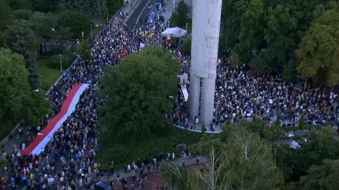 "Uważamy, że demokracja jest zagrożona. To jest dla nas naturalne, że powinniśmy tutaj być"