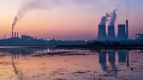 Popandemiczne otwieranie gospodarki nie przysłuży się środowisku. "Pilne ostrzeżenie"