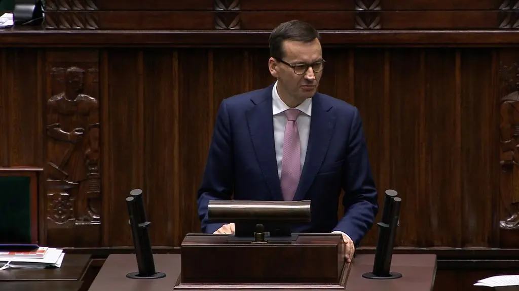 Minister Annie Zalewskiej tak naprawdę należy się medal