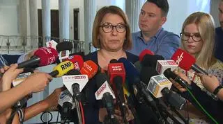Rzeczniczka PiS: zaproponowany termin referendum może utrudnić jego przeprowadzenie