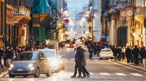 Włochy wprowadzają obowiązek szczepień przeciw COVID-19 dla osób powyżej 50 lat