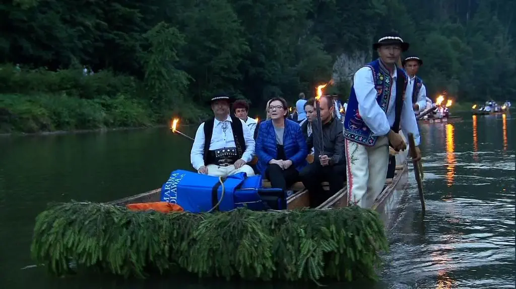 Premier spłynęła Dunajcem