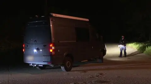 Rekonstrukcja po postrzeleniu 27-latka przez policjanta - zdjęcie z lipca 2020 r.