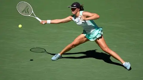 "Po czym tu odpoczywać?". Świątek robi dokładnie to, o co w szlemach chodzi