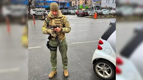 Grał na kortach Australian Open. Chwycił za broń, by bronić ojczyzny. "Muszę  przeżyć, za co się modlę"