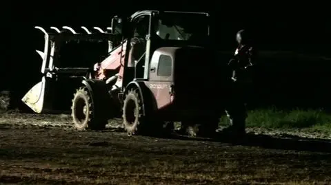 Czteroletnia dziewczynka wpadła pod koła ładowarki, nie żyje. Jej ojciec usłyszał zarzuty