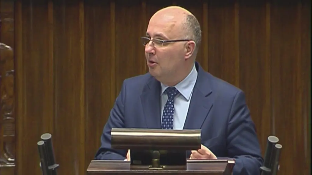 Kropiwnicki: projekt nie powinien być w ogóle procedowany bo łamie umowę społeczną