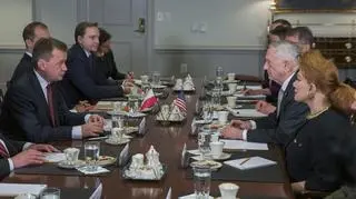 Błaszczak spotkał się z Mattisem
