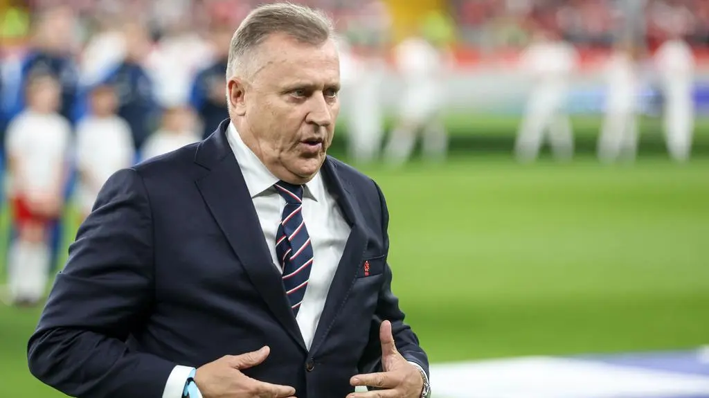 Nagła zmiana w dziecięcej eskorcie przy Lewandowskim. Prezes PZPN przeprasza i tłumaczy