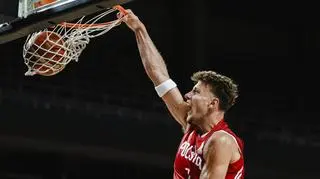 Stracił EuroBasket, wrócił i od razu błysnął. Teraz wielki test z Niemcami