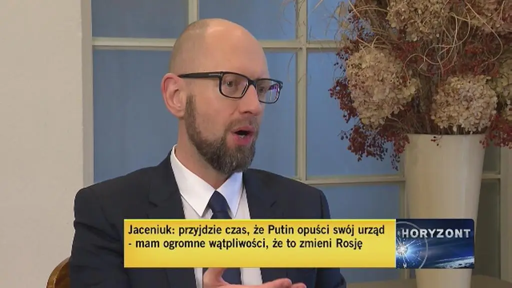 Jeśli politycy chcą z siebie robić historyków to pociągnie za sobą katastrofę