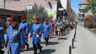 Z Kościoła Garnizonowego, Igielną, do Szewskiej. I na Rynek, do Ratusza - tak wyglądała trasa przemarszu.