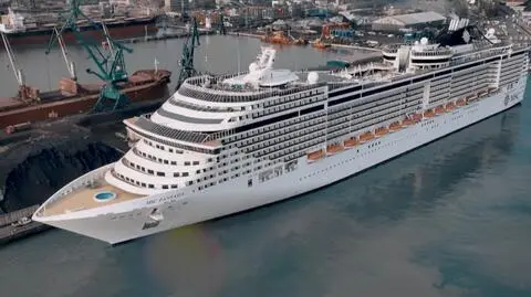 Wyjątkowy wycieczkowiec zawinął do Portu w Gdyni. To MSC Fantasia