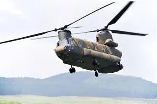 Helikopter CH-47 Chinook