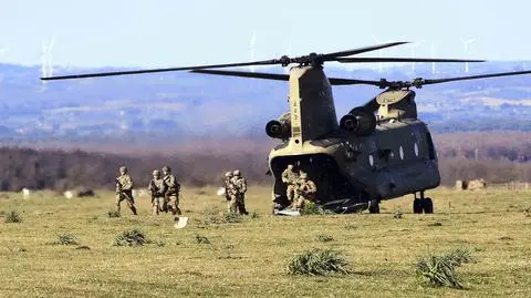 Żołnierze USA "postawieni w stan wyższej gotowości", by móc szybko przemieścić się do Europy