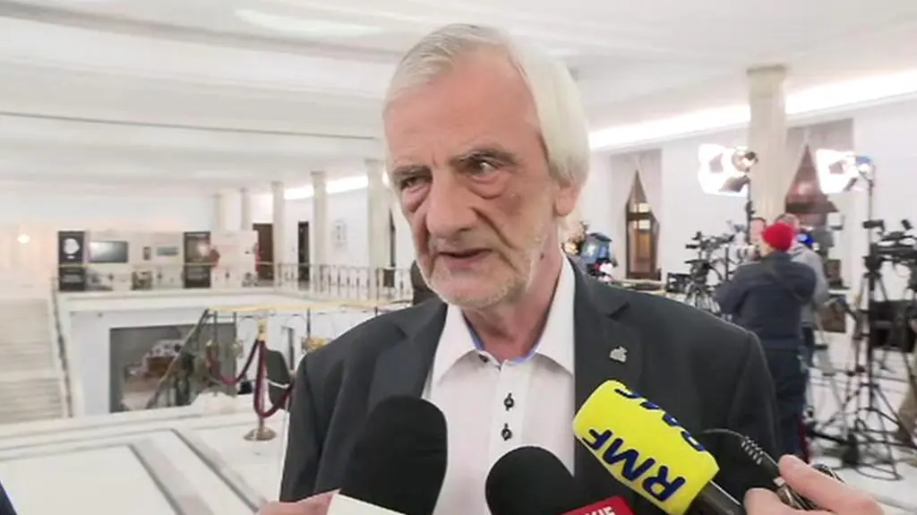 Terlecki: Kaczyński zostaje w Londynie do jutra