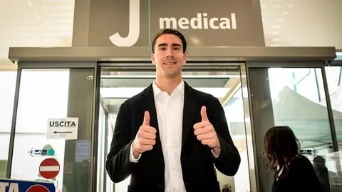 Juventus wzmocnił się napastnikiem. Maleją szanse na transfer Milika