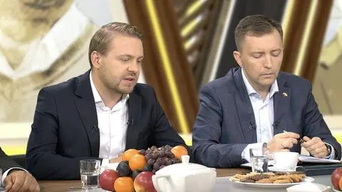 Ozdoba: dla was nawet pusta kartka jest zapełniona treścią, której nie ma 