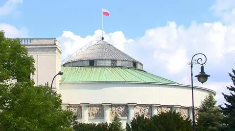 PiS i SP na czele, Porozumienie Jarosława Gowina poniżej Kukiz'15. Najnowszy sondaż partyjny