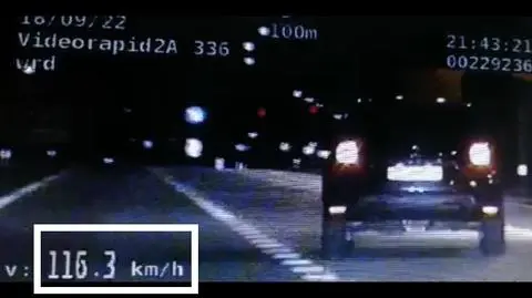 Pędził 116 kilometrów na godzinę w terenie zabudowanym, wyprzedził na przejściu